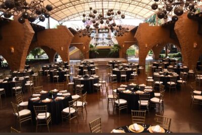 Salon de eventos comodo